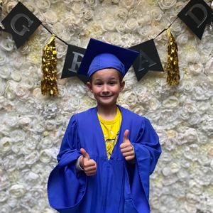 Meet your Posher, Lorraine